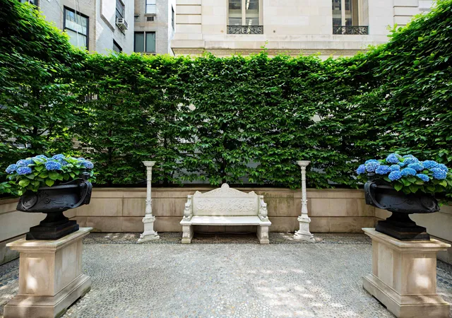 Photo 4 of Single family home for sale at 4 E 79th Street, New York City, NY 10075 | MLS# RLS20114122 | Listing updated on 2026-09-10