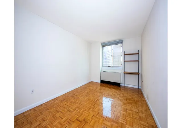Photo 4 of House for sale at 308 E 38th Street #8D, New York City, NY 10016 | MLS# RLS20114151 | Listing updated on 2026-09-18