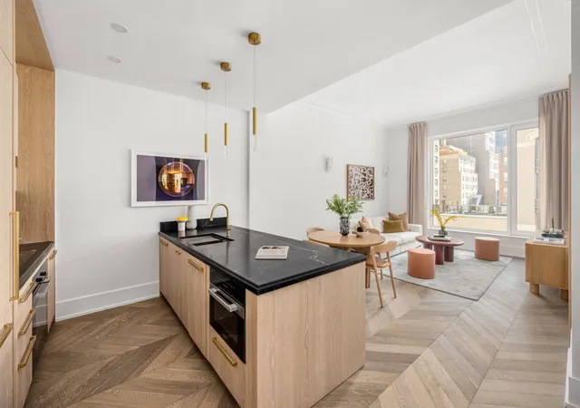 Photo 3 of Sale Pending at 660 Lexington Ave #8C, New York City, NY 10022 | MLS# RLS20114155 | Listing updated on 2026-09-10