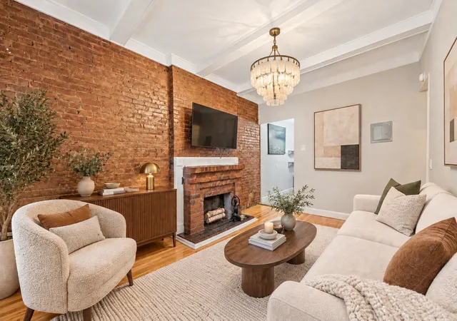 Photo 2 of Condo for sale at 132 W 71st Street #7, New York City, NY 10023 | MLS# RLS20114197 | Listing updated on 2026-09-11