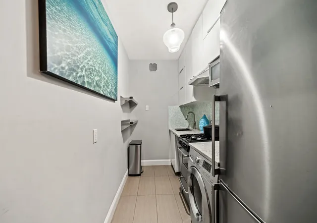 Photo 3 of House for sale at 132 W 71st Street #7, New York City, NY 10023 | MLS# RLS20114197 | Listing updated on 2026-09-11