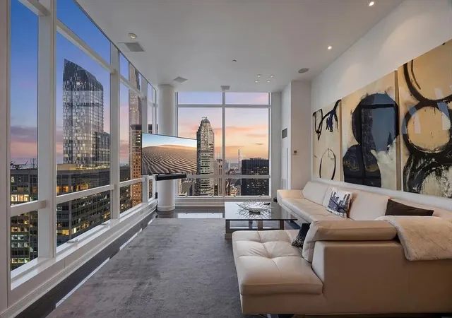 Listing Photo 2 - Condo for sale in building located at 230 W 56th St, New York, NY 10019 - Unit #PHB