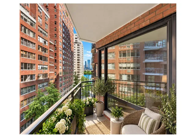 House for sale at 60 Sutton Pl S #7KN, New York City, NY 10022 | MLS# RLS20114330 | Listing updated on 2026-09-18