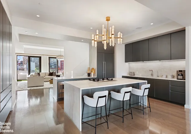 Photo 4 of Condo for sale at 260 Bowery #PH, New York City, NY 10012 | MLS# RLS20113716 | Listing updated on 2026-09-22
