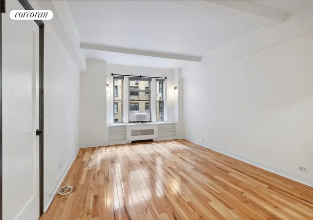 Photo 3 of Sale Pending at 24 5th Avenue #921, New York City, NY 10011 | MLS# RLS20114434 | Listing updated on 2026-10-05
