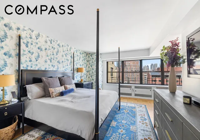 Listing Photo 5 - Condo for sale in building located at 399 E 72Nd St, New York City, NY 10021 - Unit #12AB