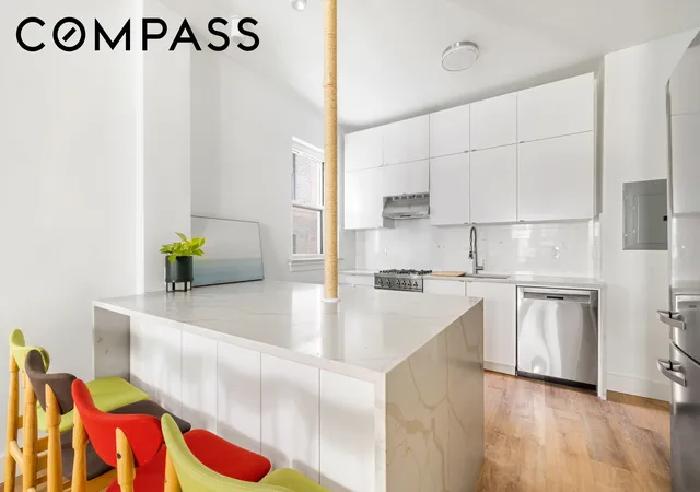 Listing Photo 3 - Condo for sale in building located at 345 W 70Th St, New York City, NY 10023 - Unit #5F