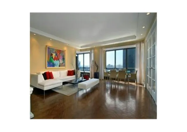 Photo 1 of House for sale at 530 E 76th Street #31AB, New York City, NY 10021 | MLS# RLS20114737 | Listing updated on 2026-09-17