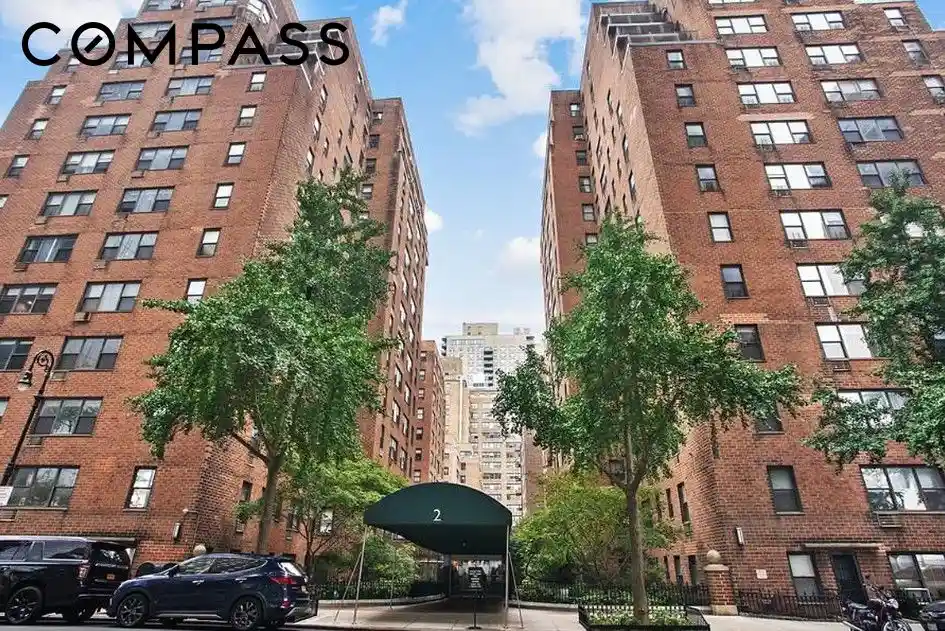 Listing Photo 19 - Condo for sale in 2 Tudor City Pl located at 2 Tudor City Pl, New York City, NY 10017 - Unit #5HN
