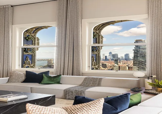 Photo 3 of House for sale at 2 Park Pl #40, New York City, NY 10007 | MLS# RLS20114789 | Listing updated on 2026-09-22