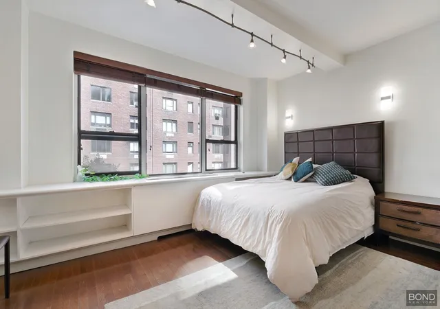 Photo 3 of Condo for sale at 30 E 37th Street #6H, New York City, NY 10016 | MLS# RLS20114811 | Listing updated on 2026-10-04