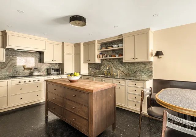 Listing Photo 5 - Condo for sale in building located at 1 Bond St, New York City, NY 10012 - Unit #PHB