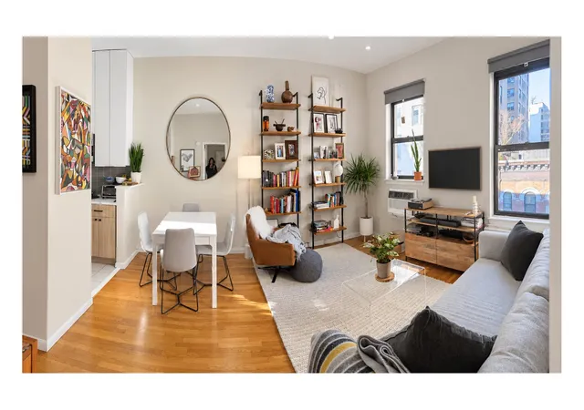 Photo 2 of Condo for sale at 288 W 92nd Street #6B, New York City, NY 10025 | MLS# RLS20114926 | Listing updated on 2026-09-25