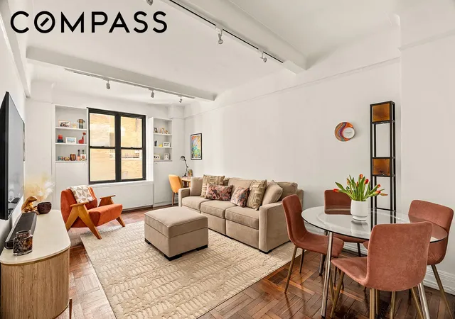Photo 2 of Condo for sale at 12 W 72nd Street #11E, New York City, NY 10023 | MLS# RLS20114449 | Listing updated on 2026-09-19