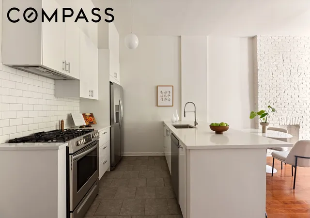 Photo 3 of Sale Pending at 487 3rd Street #3, New York City, NY 11215 | MLS# RLS20111863 | Listing updated on 2026-10-03
