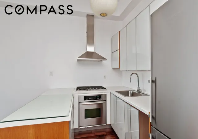 Photo 3 of Condo for sale at 315 7th Avenue #20D, New York City, NY 10001 | MLS# RLS20111321 | Listing updated on 2026-09-14