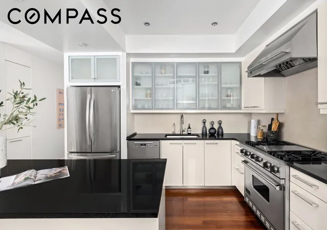 Photo 4 of House for sale at 43 W 64th Street #7B, New York City, NY 10023 | MLS# RLS20110712 | Listing updated on 2026-10-06