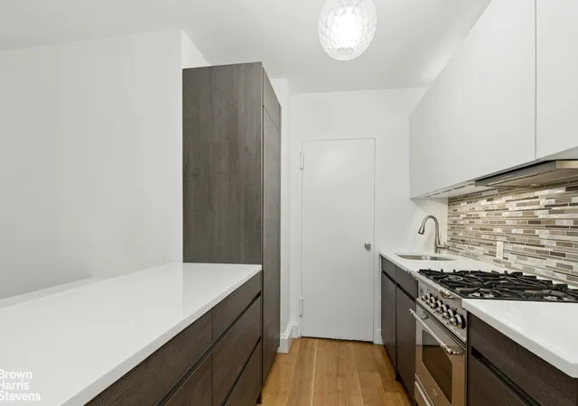Photo 3 of Condo for sale at 60 Sutton Pl S #7NS, New York City, NY 10022 | MLS# RLS20115299 | Listing updated on 2026-10-04