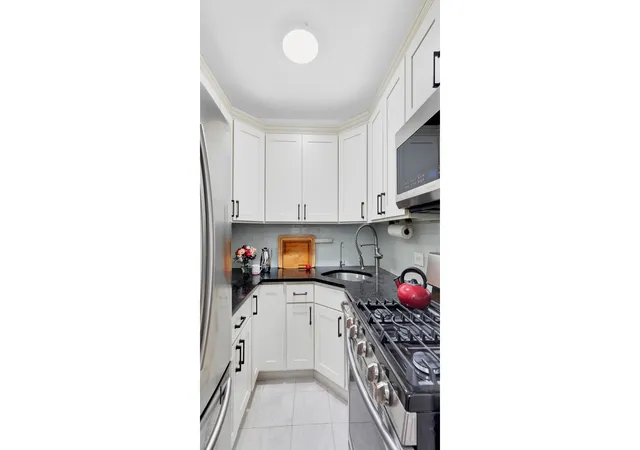 Photo 2 of House for sale at 370 E 76th Street #C1209, New York City, NY 10021 | MLS# RLS20115345 | Listing updated on 2026-10-05