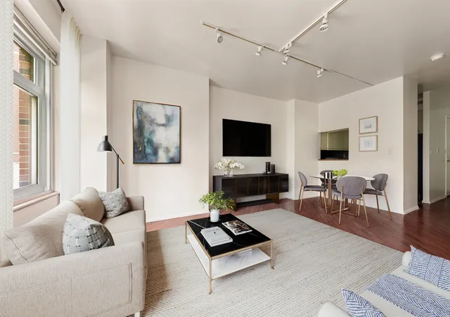 Photo 2 of Condo for sale at 124 E 79th Street #3D, New York City, NY 10075 | MLS# RLS20115575 | Listing updated on 2026-09-17
