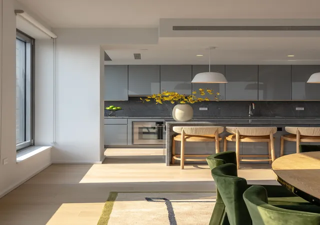 Photo 3 of Sale Pending at 8 S 4th Street #PH1D, New York City, NY 11249 | MLS# RLS20100956 | Listing updated on 2026-09-16