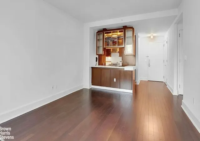 Photo 4 of House for sale at 60 Riverside Blvd #1904, New York City, NY 10069 | MLS# RLS20115644 | Listing updated on 2026-09-16