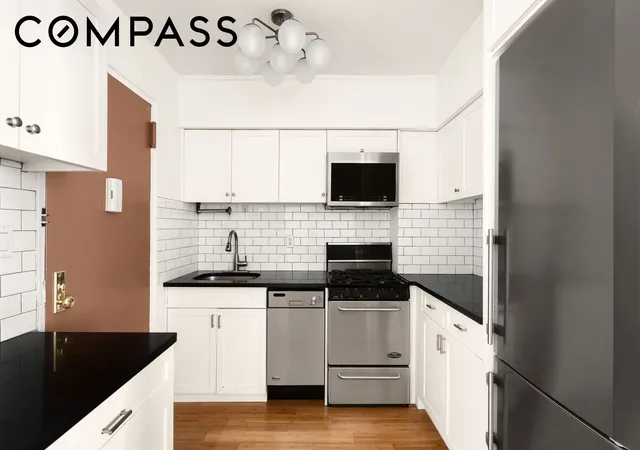 Photo 3 of Condo for sale at 60 E 9th Street #520, New York City, NY 10003 | MLS# RLS20106316 | Listing updated on 2026-09-17