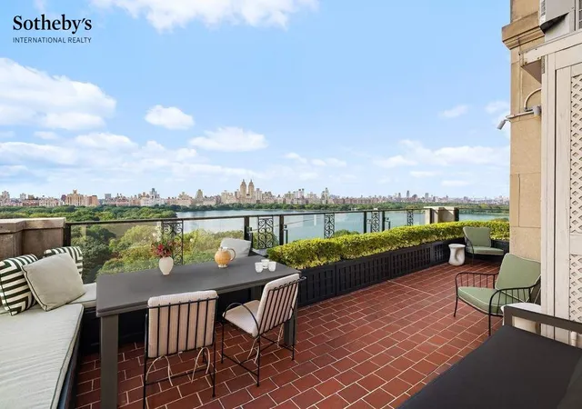 Listing Photo 4 - Condo for sale in building located at 1040 5Th Ave, New York City, NY 10028 - Unit #16