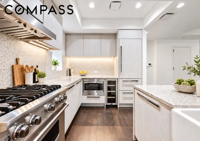 Photo 2 of House for sale at 37 Warren St #3C, New York, NY 10007 | MLS# RLS20116266 | Listing updated on 2026-09-23