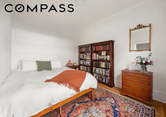 Photo 4 of House for sale at 302 W 102nd Street #3, New York City, NY 10025 | MLS# RLS20116320 | Listing updated on 2026-10-07