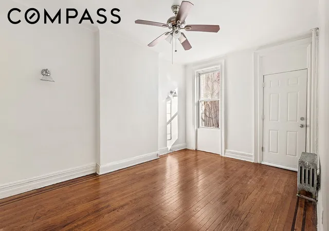 Listing Photo 4 - Condo for sale in building located at 100 Pilling St, New York City, NY 11207