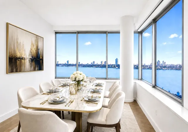 Listing Photo 5 - Condo for sale in building located at 200 Riverside Blvd, New York, NY 10069 - Unit #7-AA