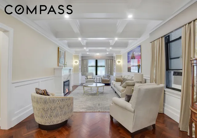 Listing Photo 4 - Condo for sale in building located at 440 W End Ave, New York City, NY 10024 - Unit #3A