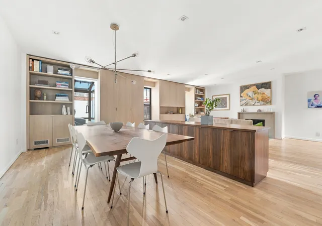 Photo 3 of Multi family home for sale at 5 E 75th Street #8, New York City, NY 10021 | MLS# RLS20116560 | Listing updated on 2026-10-07