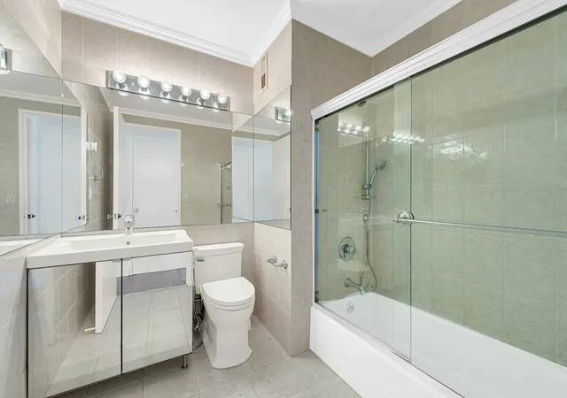 Photo 3 of House for sale at 30 W 61st Street #17D, New York City, NY 10023 | MLS# RLS20116610 | Listing updated on 2026-09-30