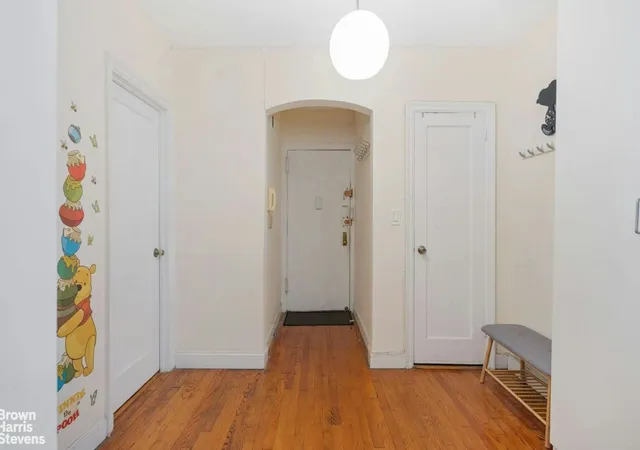 Photo 2 of House for sale at 98-120 Queens Blvd #3G, New York City, NY 11374 | MLS# RLS20116631 | Listing updated on 2026-09-23