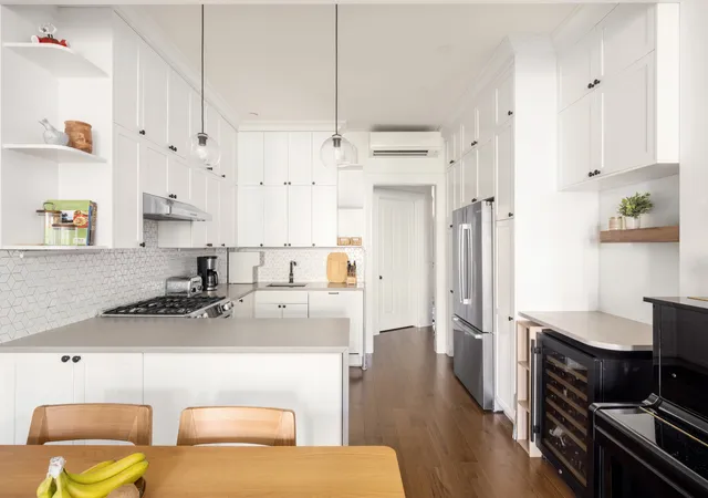Listing Photo 4 - Condo for sale in building located at 430 3Rd St, New York City, NY 11215 - Unit #3