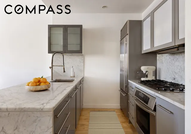 Photo 4 of House for sale at 210 Lafayette St #2D, New York City, NY 10012 | MLS# RLS20116719 | Listing updated on 2026-09-24