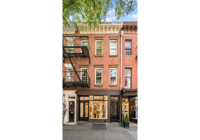 Townhouse for sale at 392 Bleecker St #NA, New York City, NY 10014 | MLS# RLS20116049