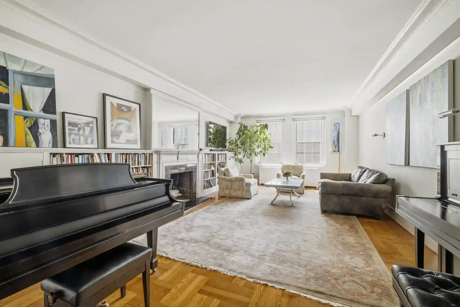 Photo 3 of Sale Pending at 17 E 89th Street #8D, New York City, NY 10128 | MLS# RLS20116886 | Listing updated on 2026-10-27