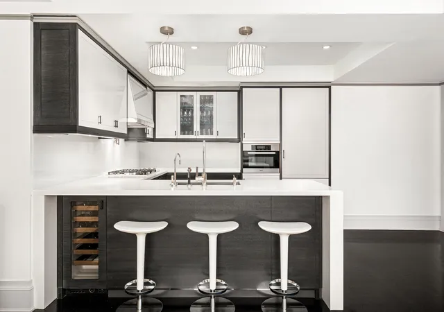 Photo 3 of House for sale at 21 E 61st Street #12C, New York City, NY 10065 | MLS# RLS20116907 | Listing updated on 2026-10-01