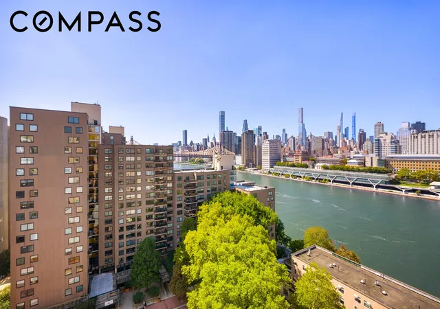 Photo 1 of Condo for sale at 555 Main St #1608, New York City, NY 10044 | MLS# RLS20115750 | Listing updated on 2026-09-23