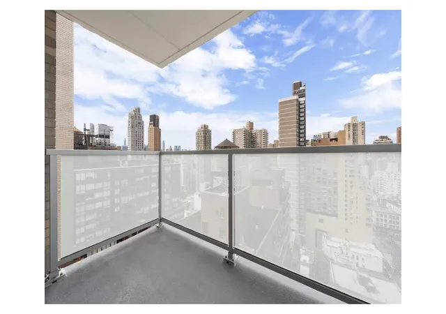 Photo 2 of Condo for sale at 250 E 87th Street #26D, New York City, NY 10028 | MLS# RLS20116978 | Listing updated on 2026-10-04