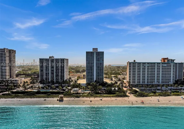 Photo 2 of Condo for sale at 2655 Collins Ave #706, Miami Beach, FL 33140 | MLS# A11454643 | Listing updated on 2026-10-01