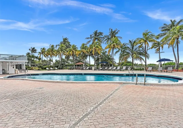 Photo 4 of Condo for sale at 2655 Collins Ave #706, Miami Beach, FL 33140 | MLS# A11454643 | Listing updated on 2026-10-01