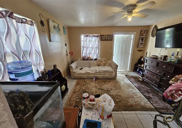 Photo 4 of Single family home for sale at 1817 Nw 25Th Ave, Fort Lauderdale, FL 33311 | MLS# A11471166 | Listing updated on 2026-09-02