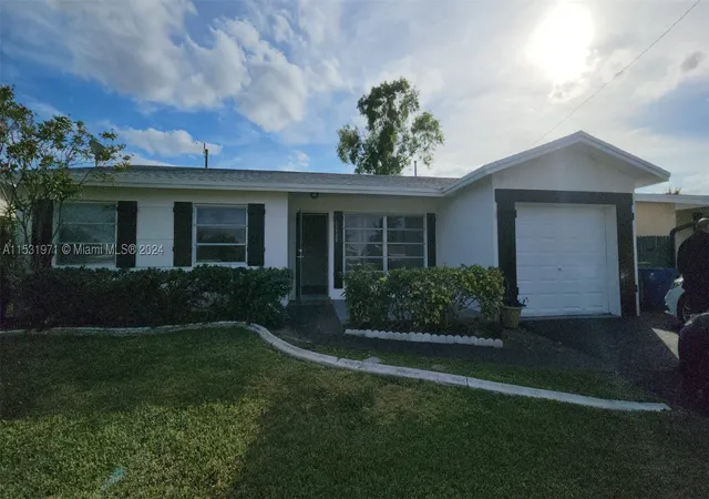 Photo 1 of Single family home for sale at 11520 Nw 31st Pl, Sunrise, FL 33323 | MLS# A11531971 | Listing updated on 2026-09-02