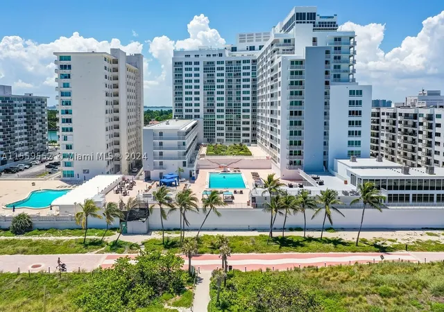 Photo 3 of Condo for sale at 5401 Collins Ave #209, Miami Beach, FL 33140 | MLS# A11559552 | Listing updated on 2026-09-24