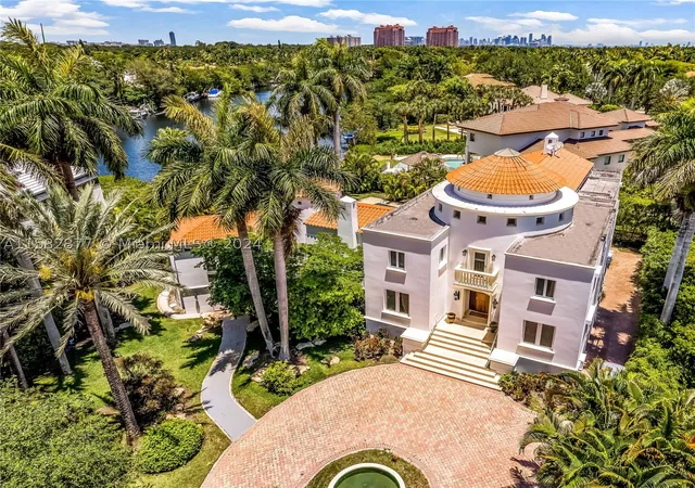 Photo 1 of Sale Pending at 431 Costanera Rd, Coral Gables, FL 33143 | MLS# A11582877 | Listing updated on 2026-09-28