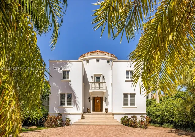 Photo 4 of Sale Pending at 431 Costanera Rd, Coral Gables, FL 33143 | MLS# A11582877 | Listing updated on 2026-09-28
